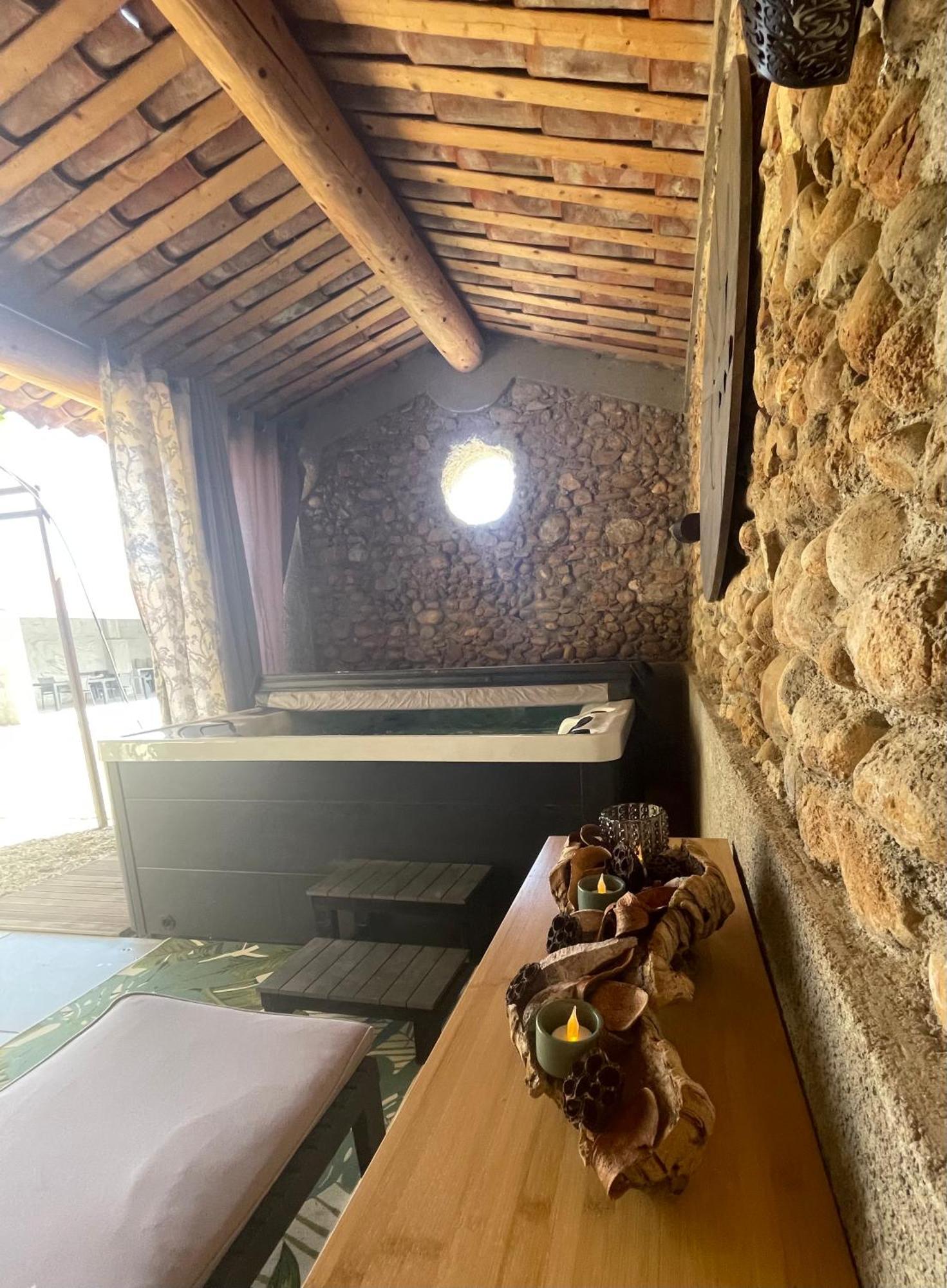 Les Mazets Du Pas Hotel Greoux-les-Bains Luaran gambar